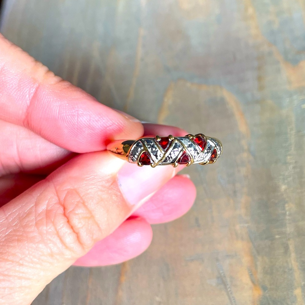 Ring with Garnets